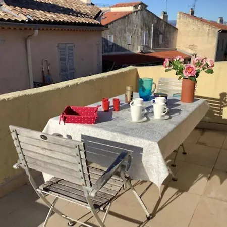 Apartment Superbe 3 Pieces Dans Le Coeur Vieille Ville