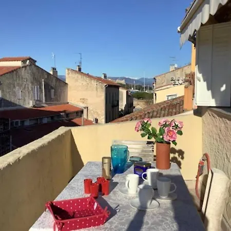 Superbe 3 Pieces Dans Le Coeur Vieille Ville * Antibes